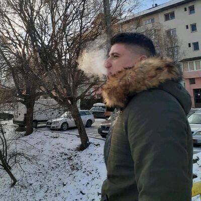  ,   Dorian, 27 ,   ,   