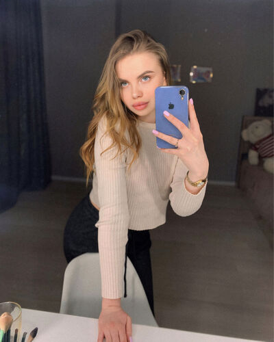  ,   , 22 ,   c , 