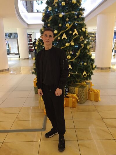  --,   Kasper, 25 ,   