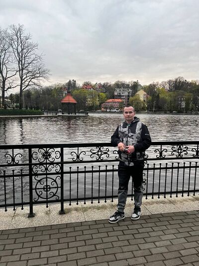  ,   Sergey, 35 ,   ,   