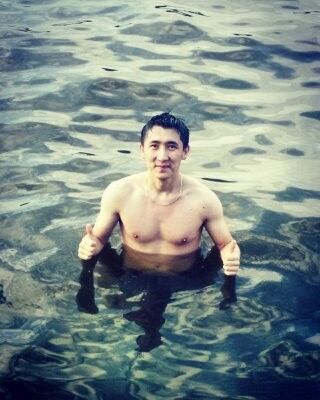  ,   Bek, 31 ,   