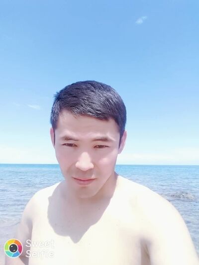  -,   Nurtilek, 35 ,   ,   , c 