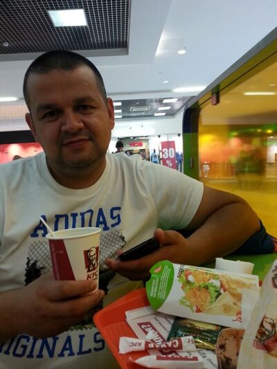  ,   Denis, 42 ,   