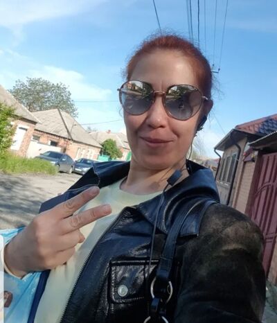  --,   Tati, 100 ,     , c 