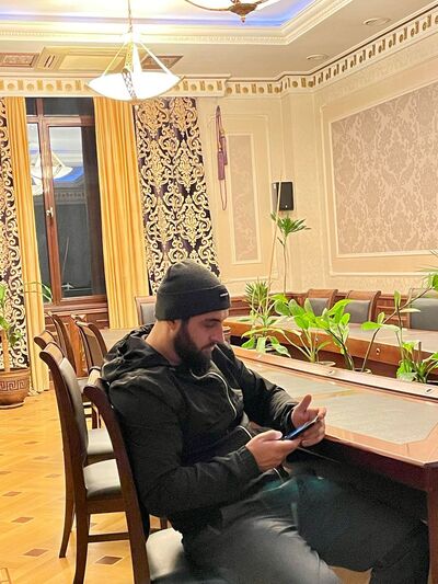  ,   Berlin, 32 ,   ,   , c 