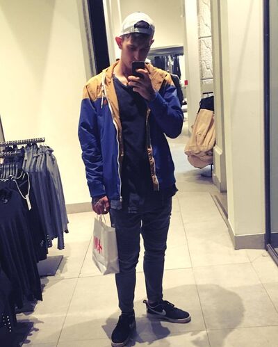  ,   Nikita, 28 ,     , c 