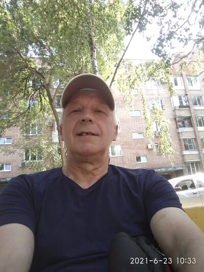  Saint-Denis,   , 61 ,   