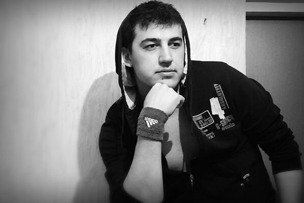  ,   Ali, 34 ,     , c , 