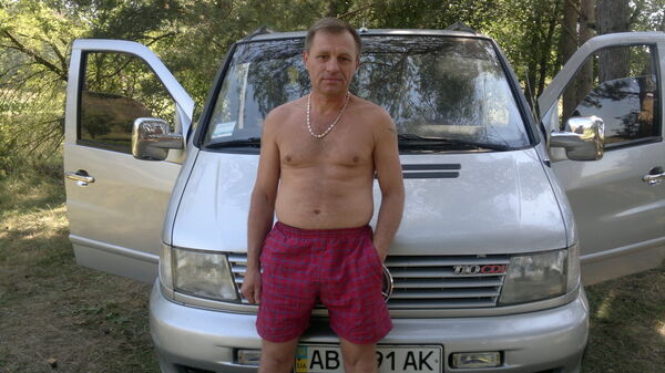  ,   Vladimir, 60 ,  
