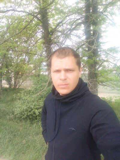  ,   Artem, 39 ,   ,   , c 