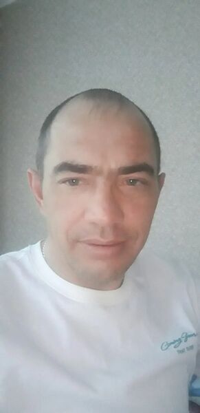  ,   Petr, 47 ,   ,   , c 