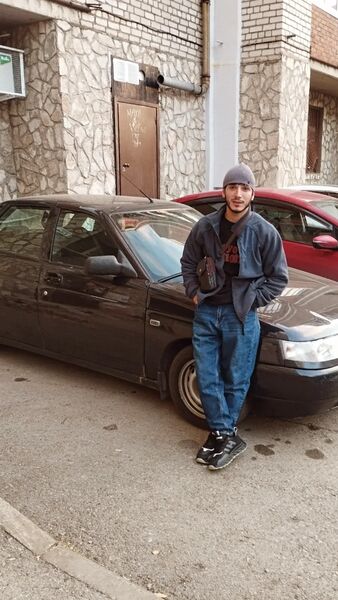  ,   Tofiq, 30 ,   ,   