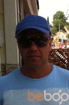  ,   Anton, 52 ,   