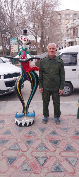  ,   Edward, 72 ,   ,   , c 