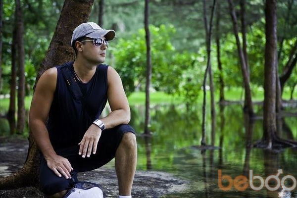 ,   Andre, 38 ,   