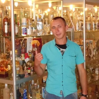  ,   Artur, 35 ,   ,   , c 