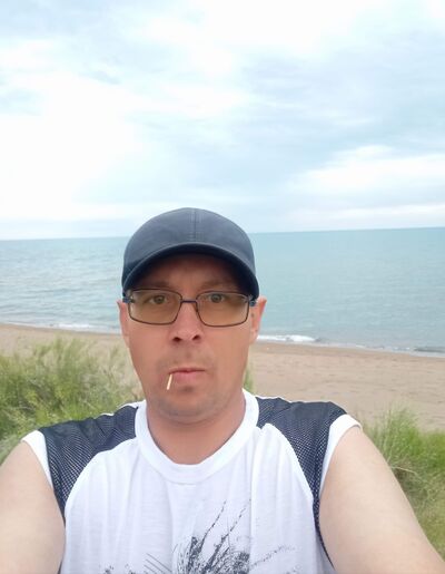  ,   Alexandr, 41 ,   c 