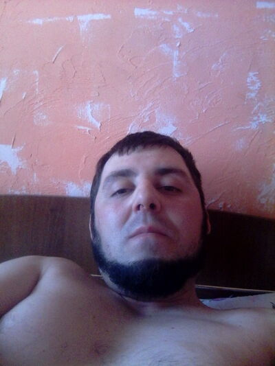  ,   Eduoard, 40 ,   