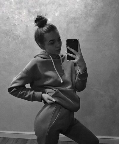  ,   Anna, 24 ,   ,   