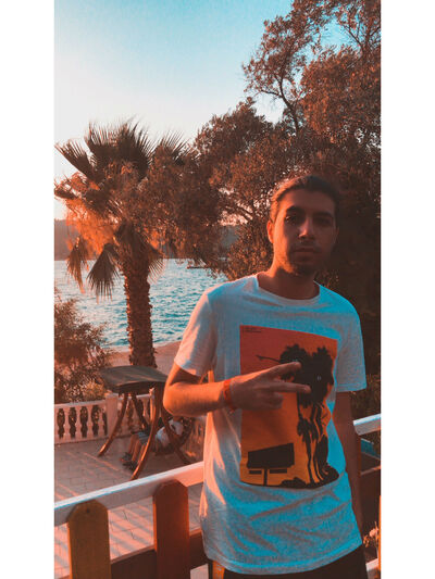  ,   Mert, 25 ,   ,   