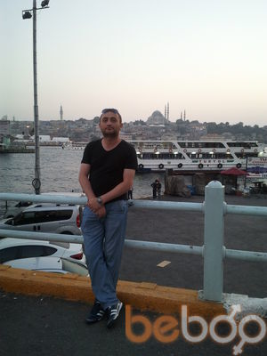  ,   Samir, 40 ,   