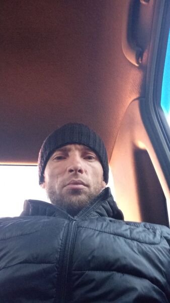  ,   Sasha, 38 ,   ,   