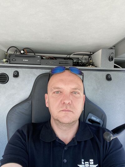  Dortmund,   , 47 ,   ,   , c 