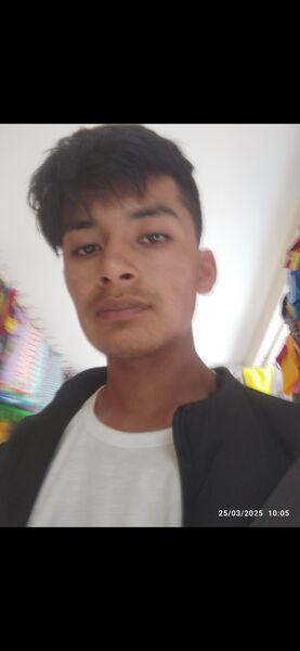  Loja,   Enrique, 19 ,   ,   