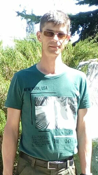   ,   Wetaliv, 49 ,   