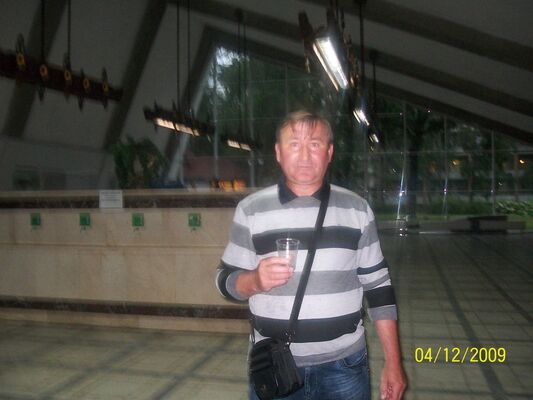  ,   Aleksandr, 60 ,     , c 