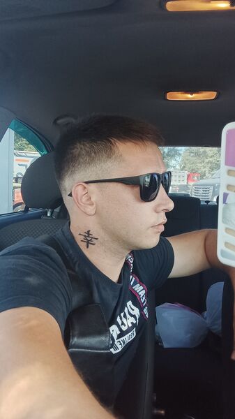  ,   Viktor, 28 ,   ,   , c 