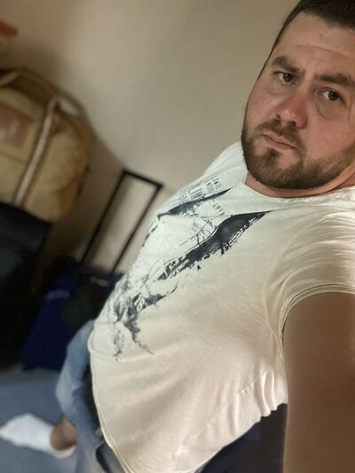  ,   Mark, 35 ,   ,   , c , 