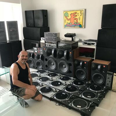  ,   Sergey, 44 ,   ,   , c 