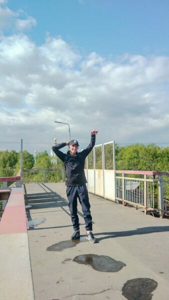  ,   Zheka, 25 ,   ,   , c 