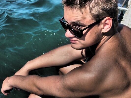  ,   Kirill, 36 ,   ,   