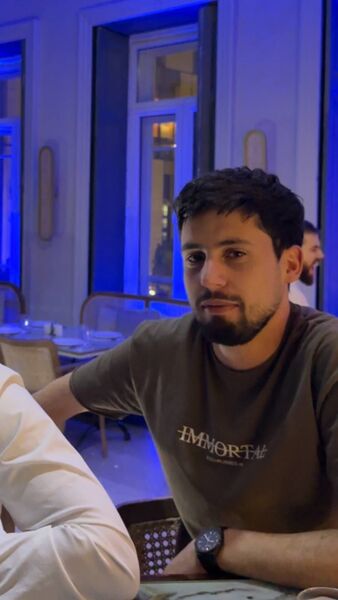  ,   Narek, 28 ,   ,   
