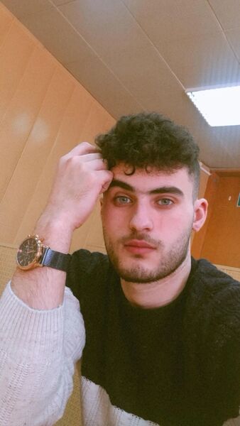  ,   Amer, 26 ,   ,   