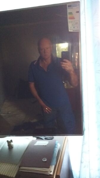  -,   , 52 ,   