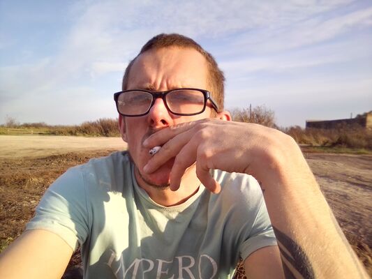 ,   Rodion, 32 ,   c , 