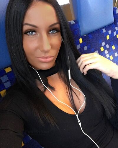  ,   Orhideia, 28 ,   ,   , c 