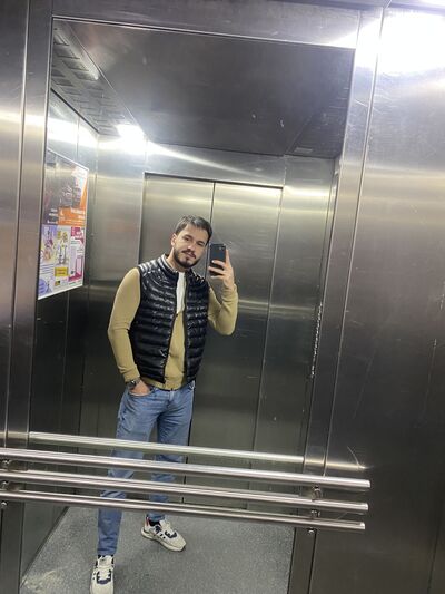  ,   Huseyn, 28 ,   ,   