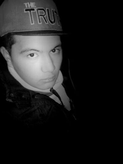  ,   Anas, 32 ,   ,   , c 