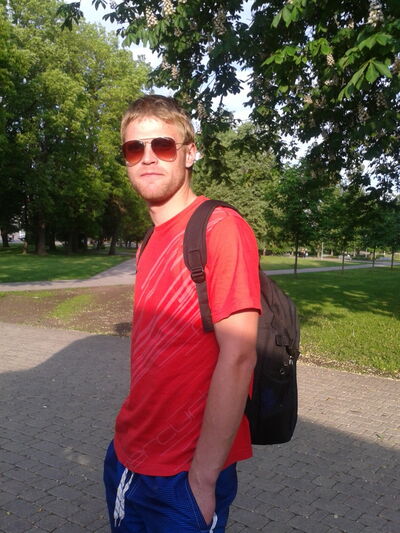  ,   Serz, 34 ,   