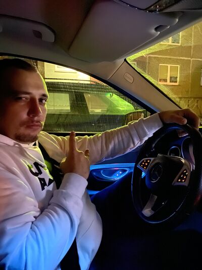  ,   Sergei, 39 ,   ,   , c , 