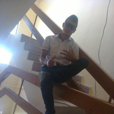  ,   Doni, 28 ,   ,   