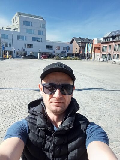  Antwerp,   Sergii, 37 ,   ,   
