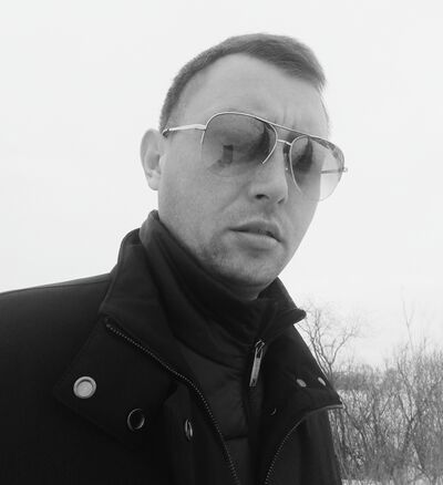  ,   Nik, 30 ,   ,   