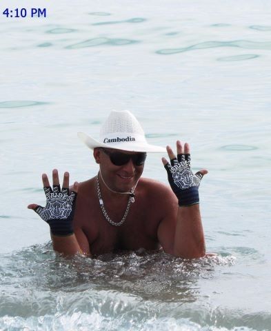  8627310  AISHA, 52 ,    