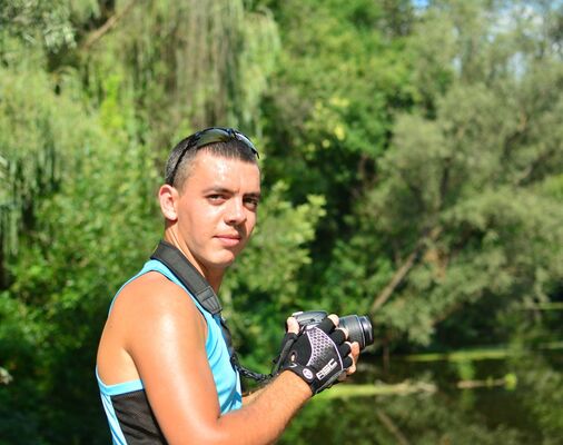  ,   Anton, 39 ,   ,   , c 