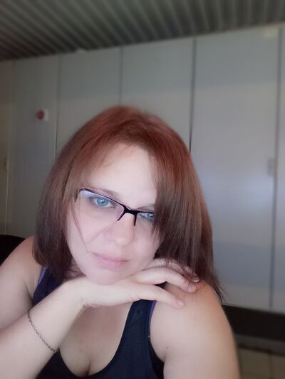  ,   Manij, 34 ,   